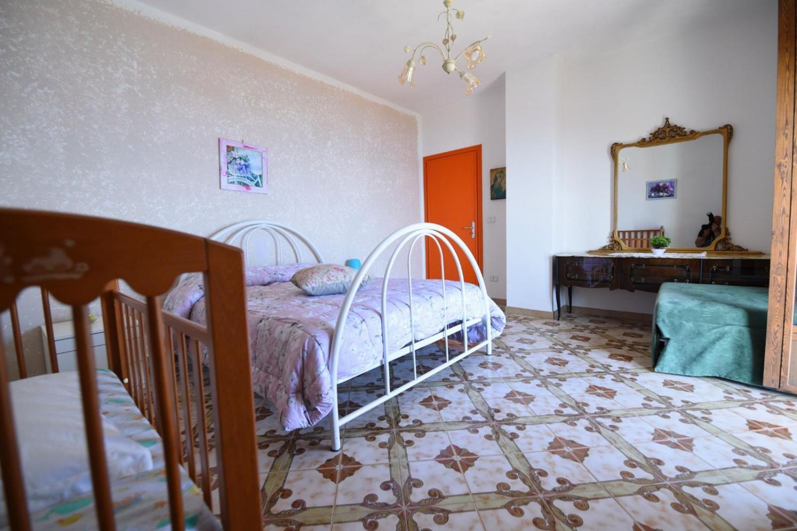La Casa Dei Nonni Apartment อาเจโรลา ภายนอก รูปภาพ