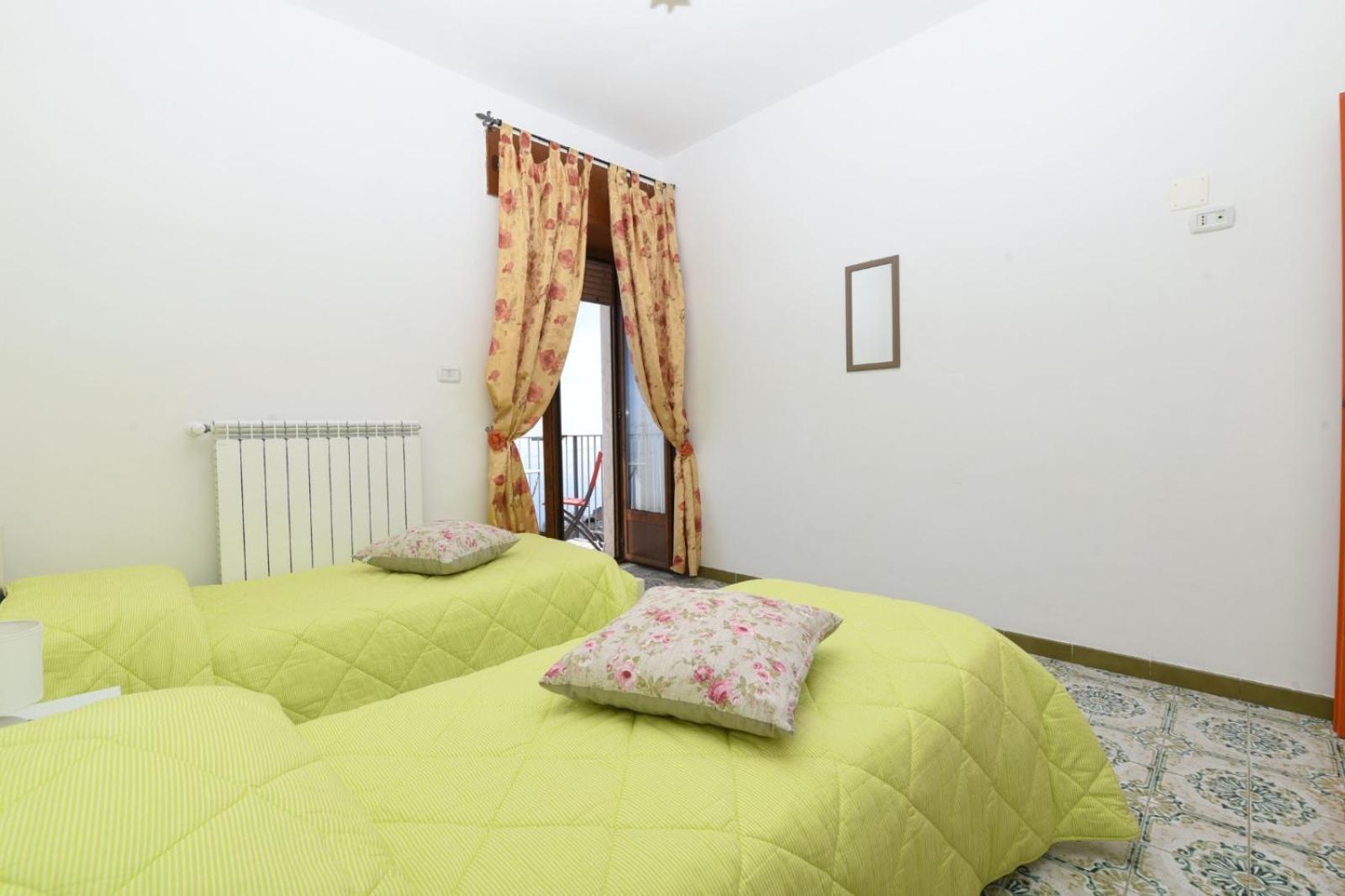 La Casa Dei Nonni Apartment อาเจโรลา ภายนอก รูปภาพ